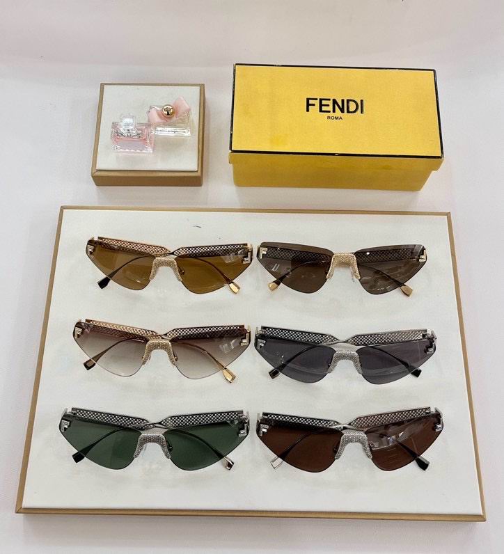 Fendi Glasses (30)